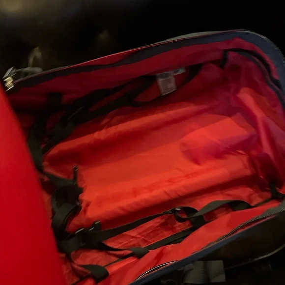The north face double track wheeled travel bag suitcase